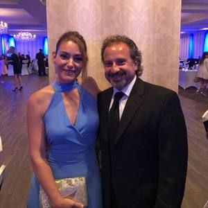 Meet your Posher, Lainie